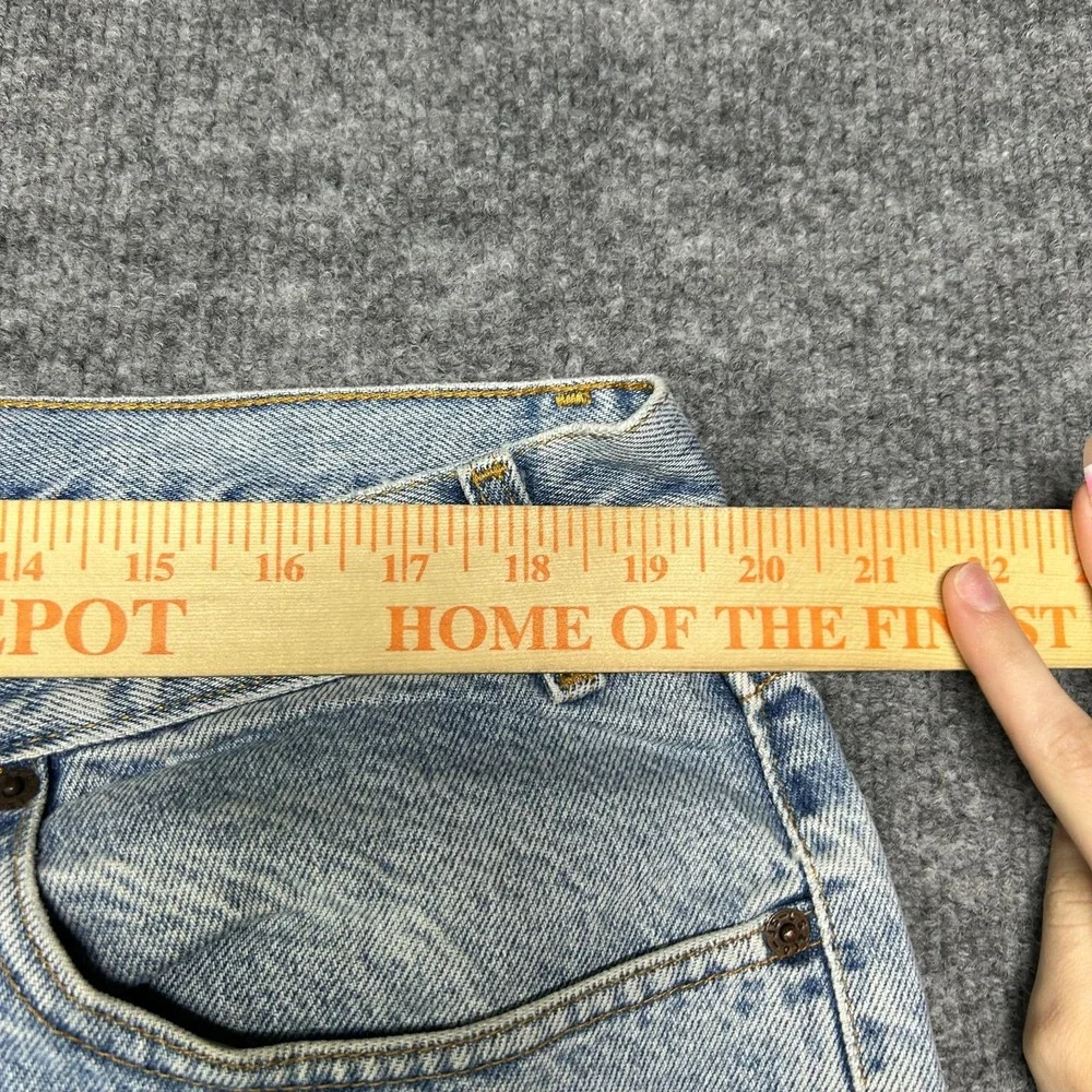Levis levi relaxed